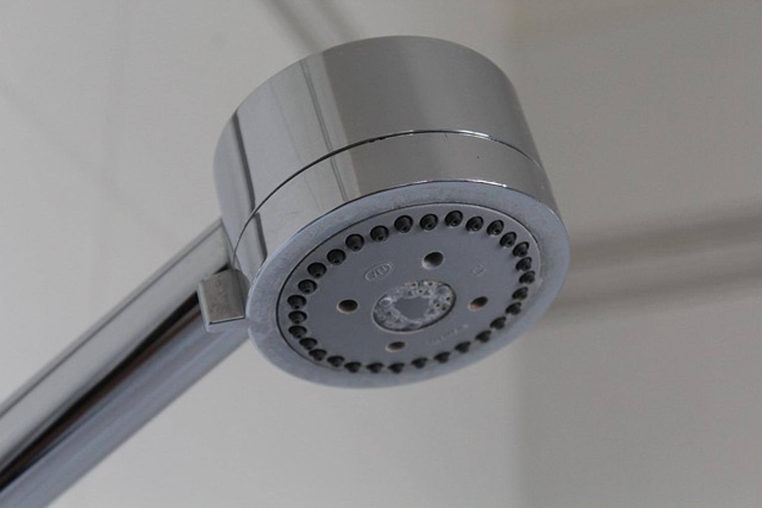 comment réparer un robinet de douche Delta